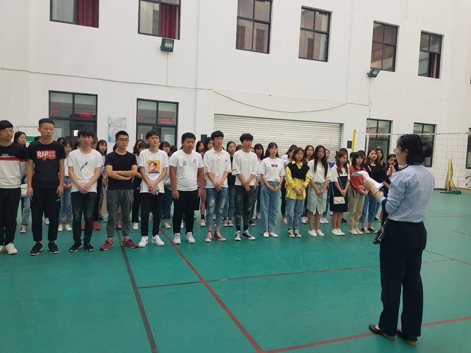 说明: 4dfb34f0c824a7508bd80682bb922de